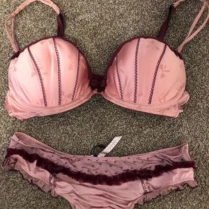 Victoria’s Secret Lingerie Set